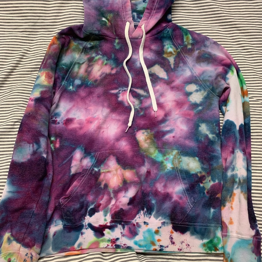 Fruit of the Loom Tie-Dyed Sweatshirt